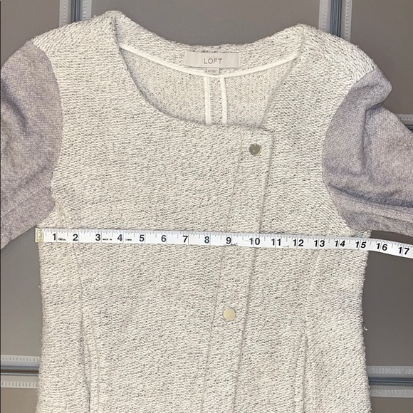 LOFT Zip up - Picture 4 of 10